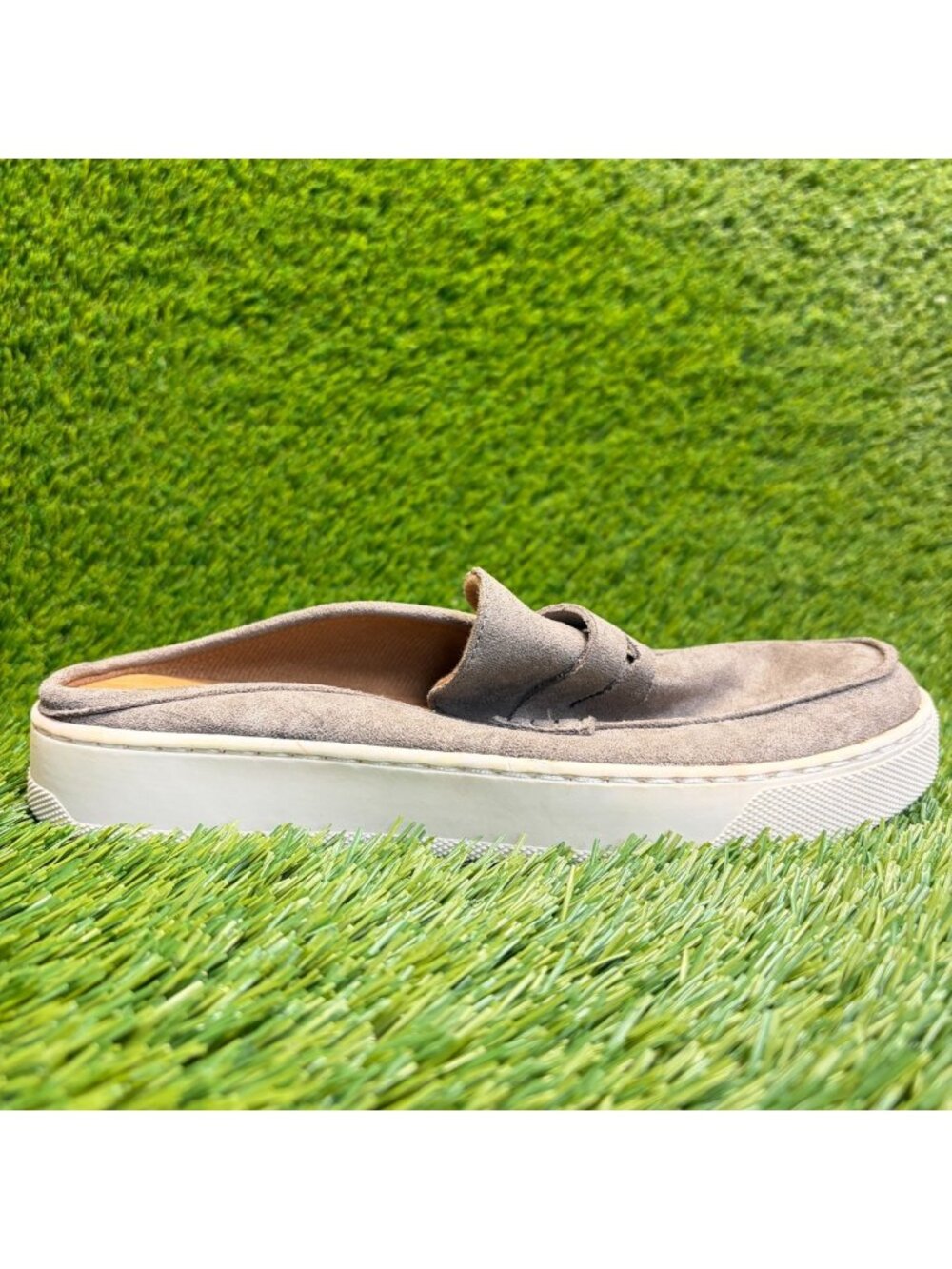 EuroSoft by Sofft Calah Womens Size 7 Gray Casual Comfort Mule Slippers Shoes